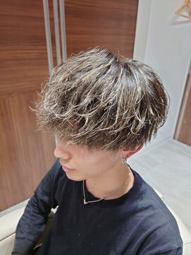 パシフィックダズールコパン(Pacific Dazzle copain) 神戸メンズツイストスパイラル　波巻き　シークレットパーマ