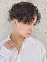 ツイストスパイラルパーマ　眉毛　名古屋　メンズ