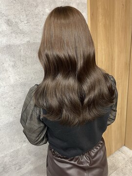 ボタン シブヤ(VOTAN SHIBUYA) 艶感カラー/グレージュカラー/韓国ヘア/ヨシンモリ