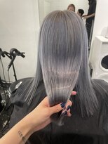 ココ 本八幡(KOKO)&nbsp;黒髪クラゲヘアーオリーブグレー小顔ココアベージュロングヘア