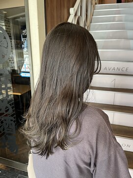 アヴァンス 天王寺店(AVANCE.) カーキくまふ