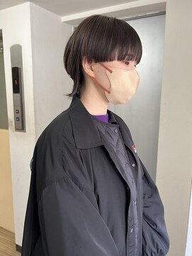 リラス 博多(rilas) ぱつっとマッシュウルフ　ウルフカット　個性派