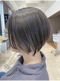 ショートボブ