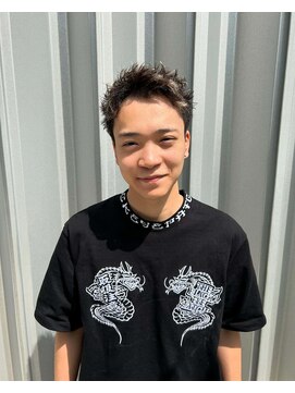 スナッグ(Snug,) スパイキーピンパーマ