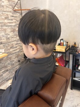 あずママの床屋さん 朝茶の写真/お子様と一緒に楽しめるサロンで、心温まるカット体験を提供！リピートしたくなる魅力満載♪