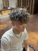 バグジー 八幡(BAGZY)&nbsp;バロックパーマ＋ハイライト