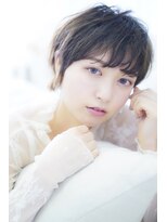 ポラリス(Polaris) 動きのある ショートヘア