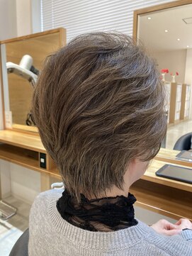 大人女性　パーマ