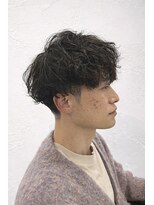 ウィロー(WILLOW)&nbsp;【WILLOW京橋】程よい動きのあるシャドウパーマ（小玉泰基）