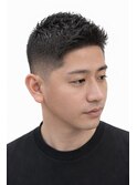 黒髪短髪スタイル
