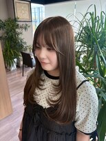 アリカ(arika)&nbsp;オリーブベージュ×レイヤーカット