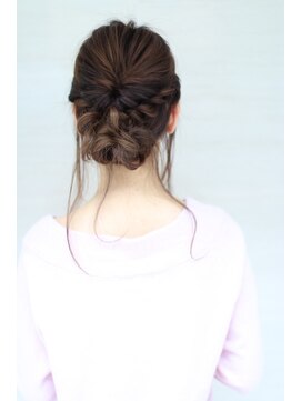 オーロ 武庫之荘店(ORO) 夏の甘めのルーズアップ