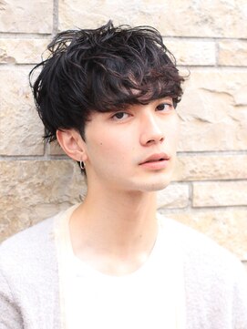 マイロ(mailo) 抜け感無造作くせ毛風スパイラルパーマ