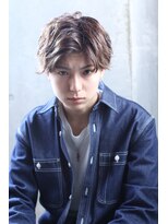 ガランテ(Galante)&nbsp;センターパート×外ハネパーマ×ショートネープ