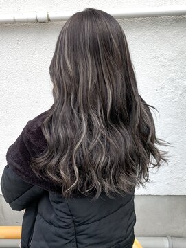 ロナバイソル(lona by SoL) ハイライト