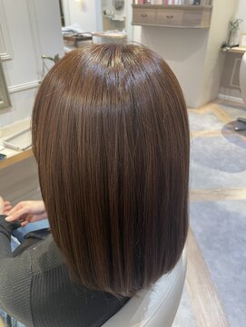 アンド ラ ブランシュ(&.La Blanche) 縮毛矯正/ストレート/くすみブルー/テラコッタ/大宮