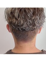 ロサ ロセット&nbsp;ツーブロックパーマ