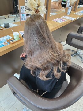 チェレ アズーリ 狭山店(Chere azuri) ブリーチなしラテベージュ/ナチュラルグラデーションカラー