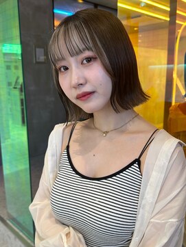 ロンドルーチェ 心斎橋(Lond luce) ダークアッシュ/ミディアムレイヤーカット［髪質改善/縮毛矯正］