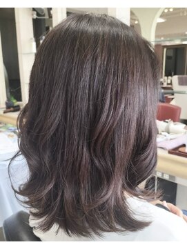 ヘアークリアー 春日部 大人可愛いミディアムレイヤー/うる艶/春日部/30代40代50代