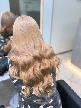 ラピステン 福岡天神 大名店(Lapis) 染めれるエクステ