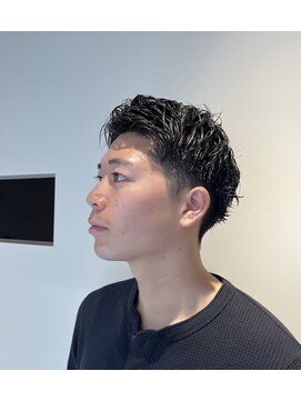 アネ(annee) 無造作ピンパーマ メンズショート