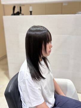 グラーツィェドゥーエ(GRAZIE due) 縮毛矯正/ストレートパーマ/ハイレイヤー/レイヤーカット