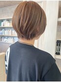 福山市美容室Caary丸みショートヘア透明感ベージュカラー