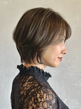 ジ オスカー(THE OSCAR) 艶髪×ハイライトカラー×ショートボブ◎