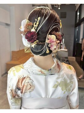 カロン トウキョウ 中野北口店(Kalon Tokyo) 卒業式　アレンジ お団子　ヘアセット　まとめ髪