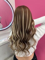 ロサ ファイブヘアー(Rosa..5Hair)&nbsp;暗くてもギャルさは欠かせない！エクステハイライト！