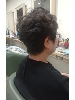 アエラス(Aeolus)&nbsp;ショートパーマスタイル