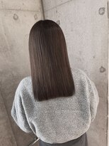 リビンバイアフロート(Livin by afloat)&nbsp;切りっぱなし　ミディアム　くすみベージュ　おおたかの森