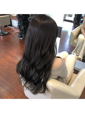 アウリィ(Aulii) 暗めベージュカラー♪