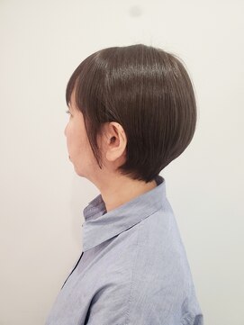 エレノア 自由が丘ANNEX(Eleanor) 丸みショート/アッシュベージュ/マッシュ