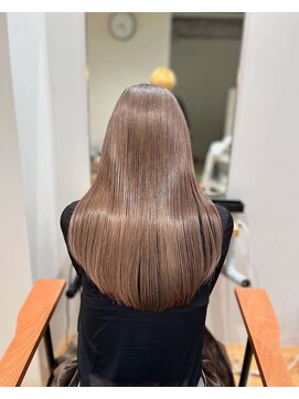 リエート 四条河原町(Lieto) 髪質改善艶髪ロングミルクティーベージュカラー10代20代30代