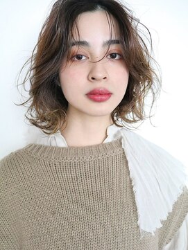 アルテフィーチェ 梅田(artefice) ウルフボブウルフくびれボブショートウルフホワイトグレージュ