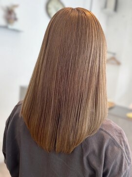 リアンバイアリュール(Lian by Allure) Lian by Allure 本厚木 畠山貴子　シルキーハニーベージュ