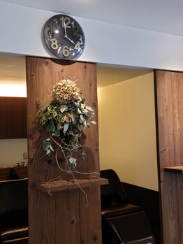 スタッフ全員仲良しのアットホームな空間が魅力♪緊張せずにリラックスしてお過ごし下さい