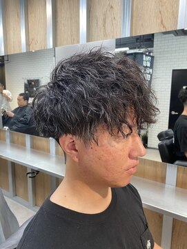 リレーションメンズヘアー(RELATION MEN'S HAIR) スパイキーショートブルーブラックフェザーパーマツイストパーマ