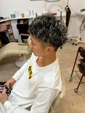 ユイマァル 倉敷店(YUIMARL) メンズツイストスパイラルパーマ×ハイライト