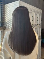 エスケープ トゥ ボナ(ESCAPE to bona.)&nbsp;ダークアッシュ◎清潔感あふれる上品なストレートロング