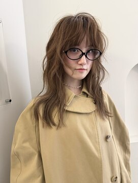 ユー(yew) ブラウンベージュ/グレージュ/くすみベージュカラー