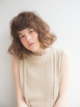 ローネス(LONESS) 【LONESS】小顔にみえる☆揺れて可愛いオシャレボブ