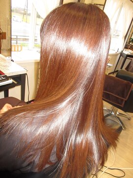 コア フィール ア デイ(COIFFURE A DAY) 【M3D見附今町】サラ艶ロング