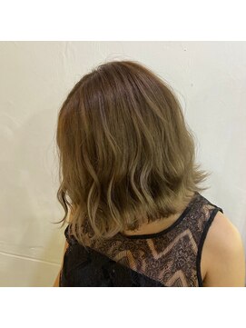 エクボ バイ リコ(ecubo bylico) シアカラー_シアベージュ