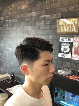 サカモト(SAKAMOTO) パーマフェードスタイル