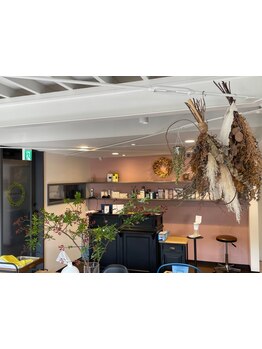 大人女性ならではの髪のお悩みを解決。理想の自分をつくる♪