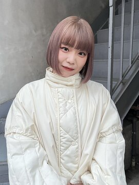 ビビト(bibito) bibito ベージュ ピンクベージュ ブリーチ1回 ボブ