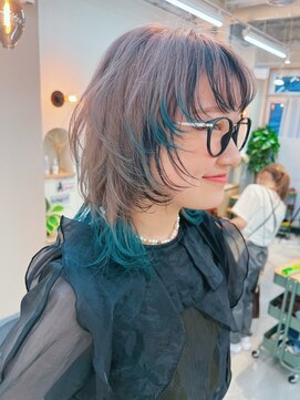 シビバイレボ(CIBI by revo) セミディ/ナチュラルレイヤーカット/フェイスレイヤー[船橋]